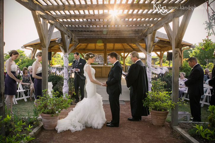 Clark Gardens Wedding in Weatherford
